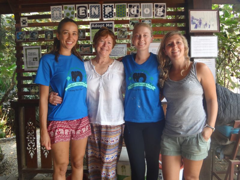 Fernanda, Helen, Kayla und ich